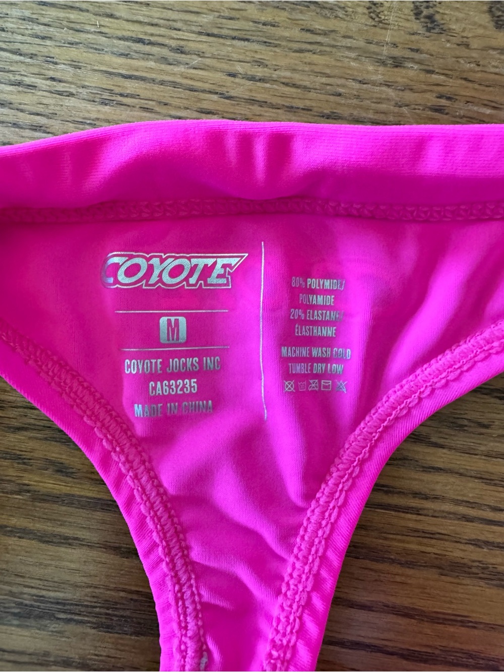 Men’s Coyote Classic Swim Thong in Fuchsia (Neon Pink) - Size Medium (31-32) - Picture 4 of 5
